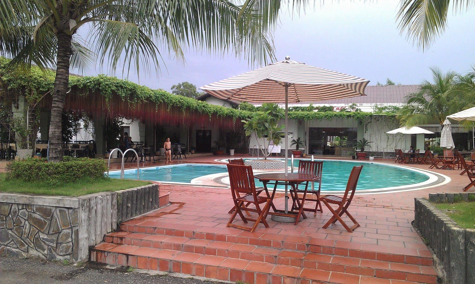 Sao Mai Phu My Resort Eksteriør bilde